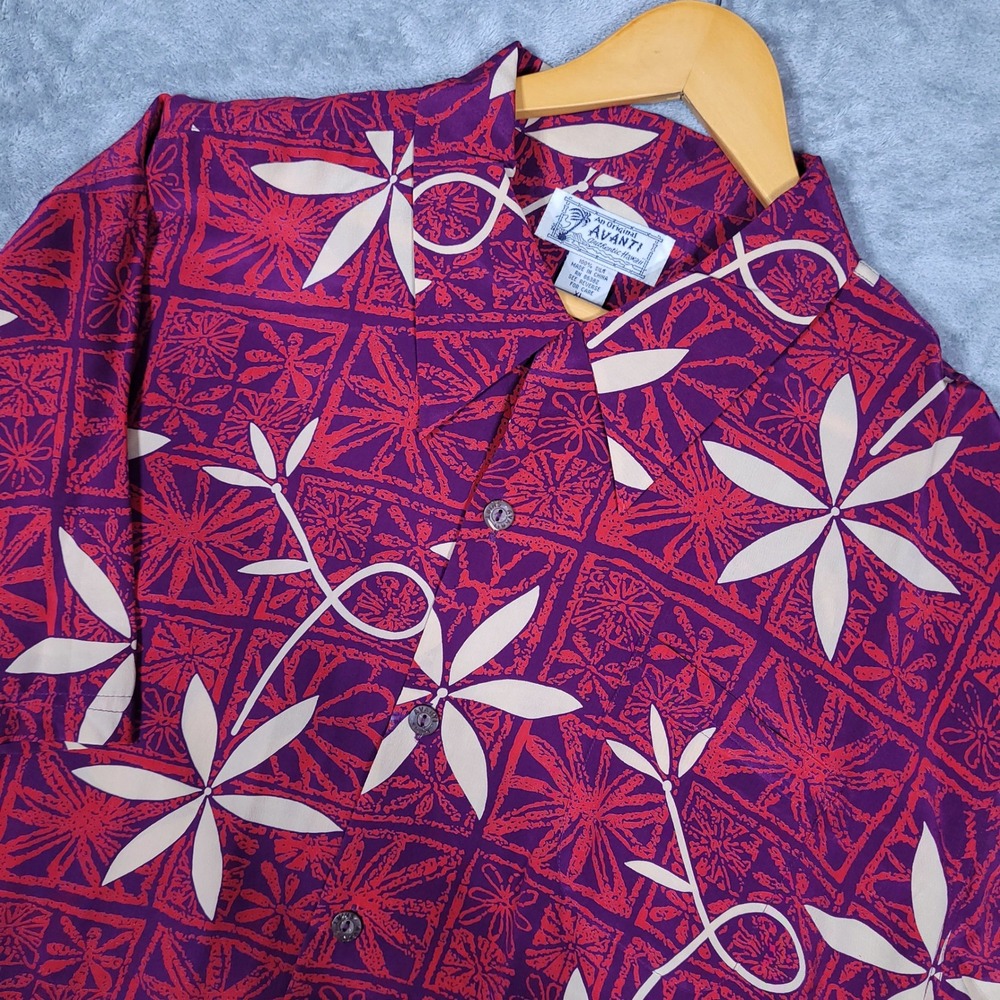 Vintage Avanti Hawaiian Shirt Mens XL Red Purple Floral 100% Silk Camp Button Up